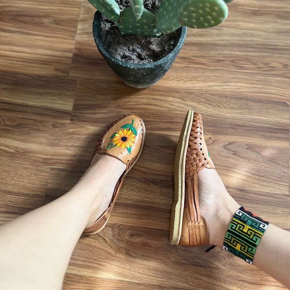 Sunflower sandal huaraches